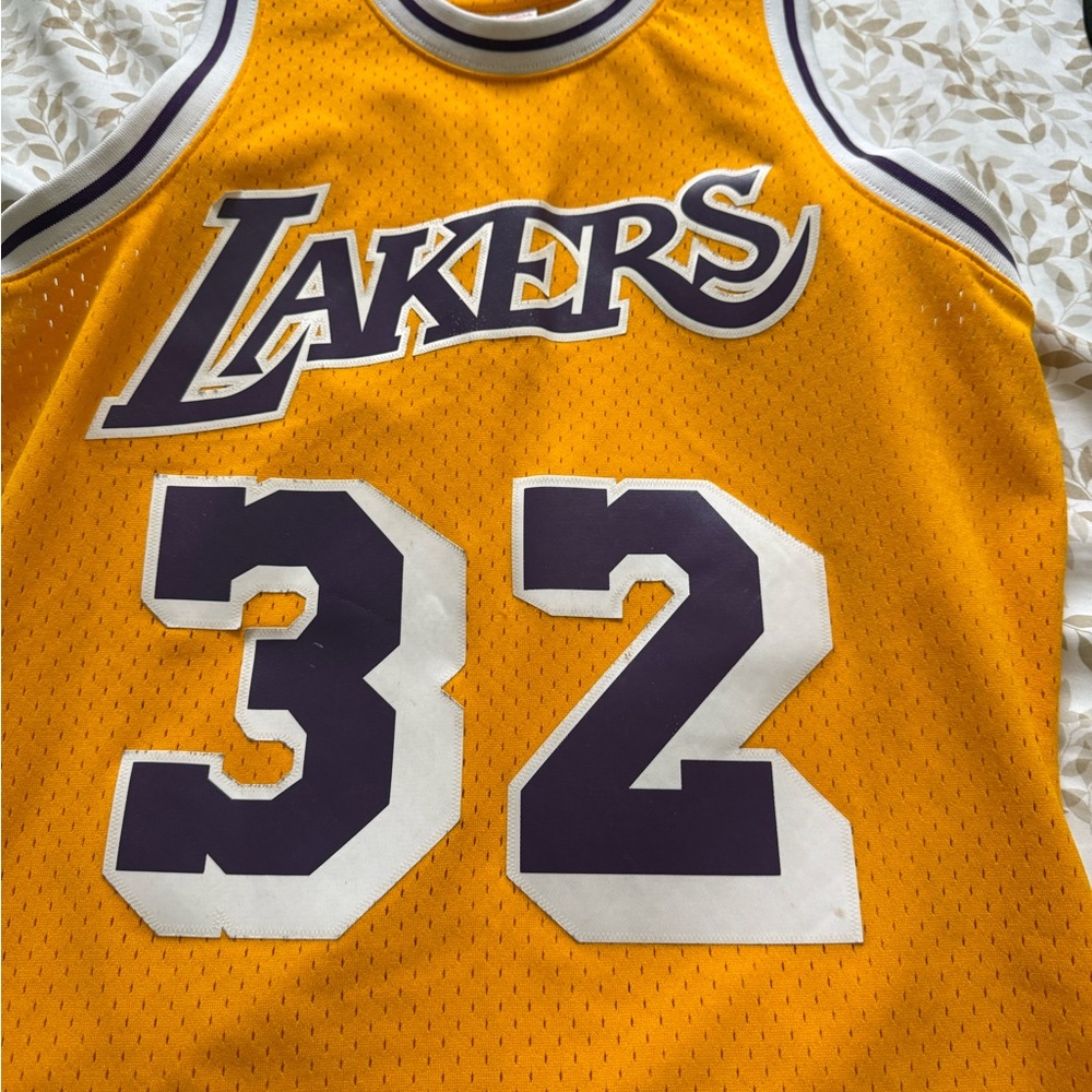 Lakers Yellow Basketball Jersey
